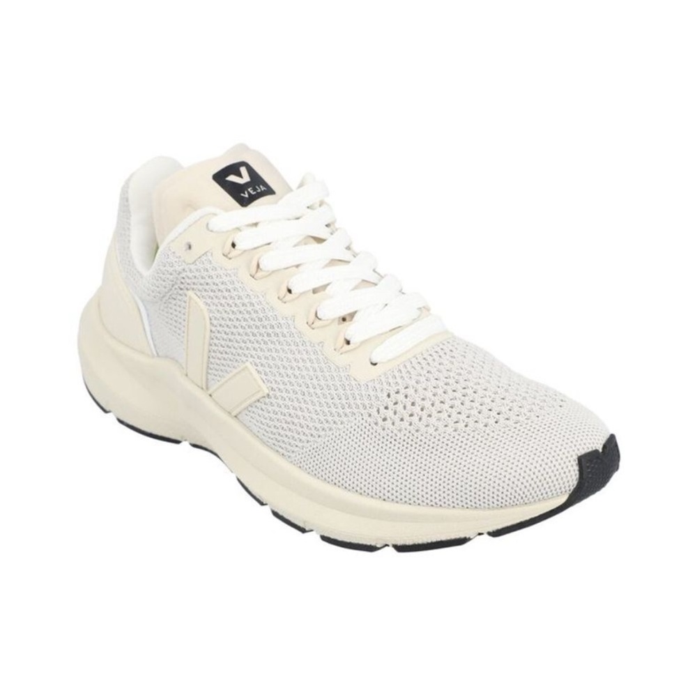 NWT Veja Marlin Light V-Knit Sneaker, White size 8